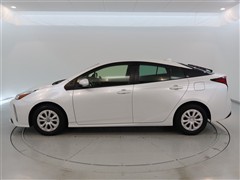 プリウス S セ-フティープラス 2