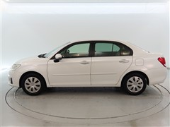 カローラアクシオ 1.5 LUXEL