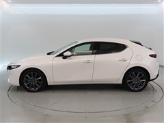 MAZDA3 ファストバック 15Sツ