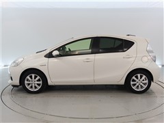 アクア G ブラックソフトレザ-セレ