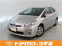 トヨタ プリウス S