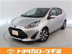 トヨタ アクア S スタイルブラック