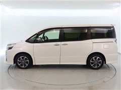 ヴォクシー ZS キラメキ 3