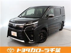 トヨタ ヴォクシー HV ZS キラメキ 3