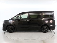 ヴォクシー HV ZS キラメキ 3