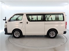 ハイエースバン DX