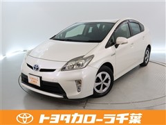 トヨタ プリウス S