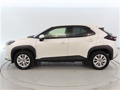ヤリスクロス HV X 4WD