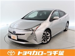 トヨタ プリウス A ツーリングセレクション