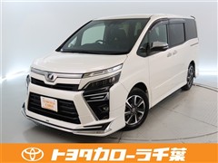 トヨタ ヴォクシー ZS キラメキ 2