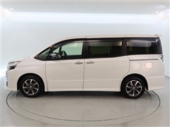 ヴォクシー ZS キラメキ 2