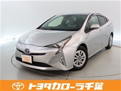 トヨタ プリウス S セ-フティープラス