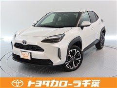 ヤリスクロス HV Z