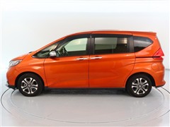 フリード+ CROSSTARホンダセ