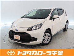 トヨタ アクア X