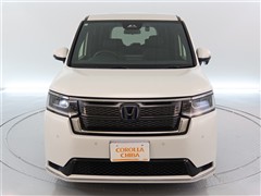 ステップワゴンe:HEVスパーダ