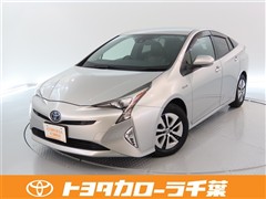 プリウス A