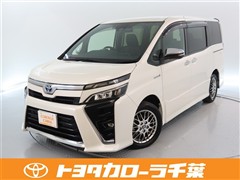トヨタ ヴォクシー HV ZS キラメキ 2