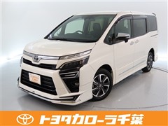 トヨタ ヴォクシー ZS キラメキ 3 4WD