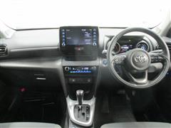 ヤリスクロス G