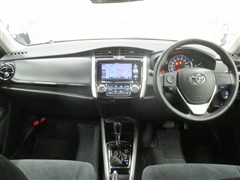 カローラアクシオ G