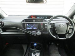 アクア S スタイルブラック