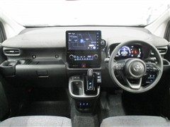 シエンタ HV Z E-Four