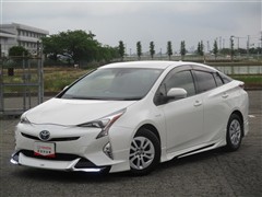 トヨタ プリウス S セーフティプラス