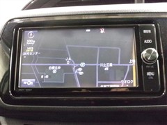 ヴィッツ F 4WD
