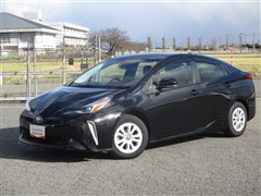 トヨタ プリウス S セーフティプラス2