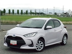 トヨタ ヤリス HV G