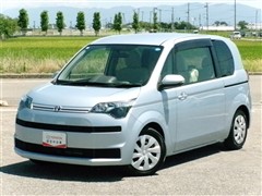 トヨタ スペイド F