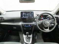 ヤリスクロス HV G