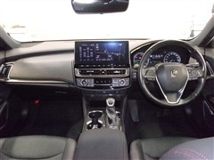 クラウン HV RS Four