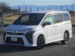 トヨタ ヴォクシー ZS キラメキ2 4WD