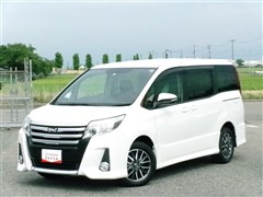 トヨタ ノア Si