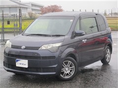 トヨタ スペイド F