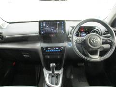 ヤリスクロス HV G