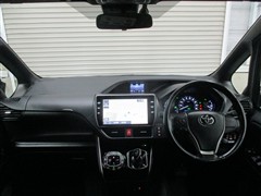 ヴォクシー HV ZSキラメキ2