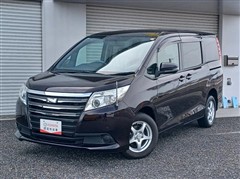 トヨタ ノア X 4WD