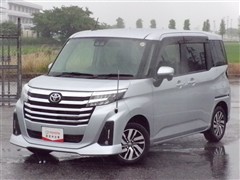 トヨタ ルーミー カスタムG 4WD