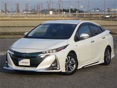 プリウスPHV A