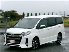 トヨタ ノア Si WXB2 4WD