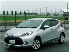 アクア Z E-Four