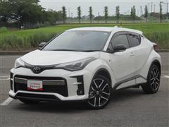 C-HR S-T GRスポーツ 4WD