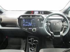 アクア クロスオーバー グラム