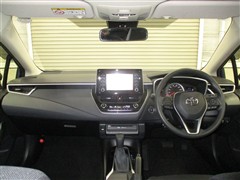 カローラツーリング G-X プラス