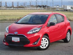 トヨタ アクア リルヴィー G