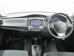 カローラアクシオ HV