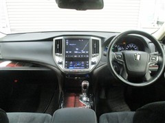 クラウン HV ロイヤルサルーンG